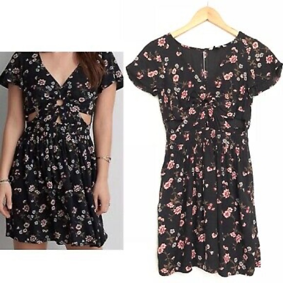 SOLD American eagle dress with cutouts SOLD - Picture 2 of 3